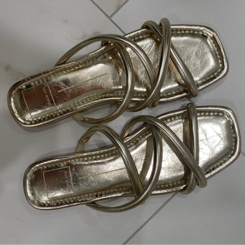 Dolce Vita Gold Sandals Shimmering Style